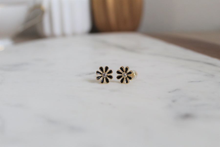 Daisy Studs