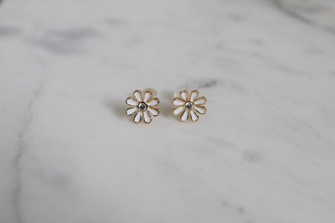 Daisy Studs