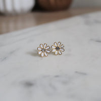 Daisy Studs