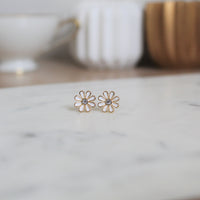 Daisy Studs