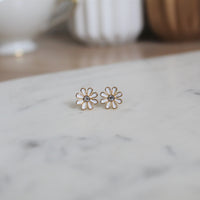 Daisy Studs